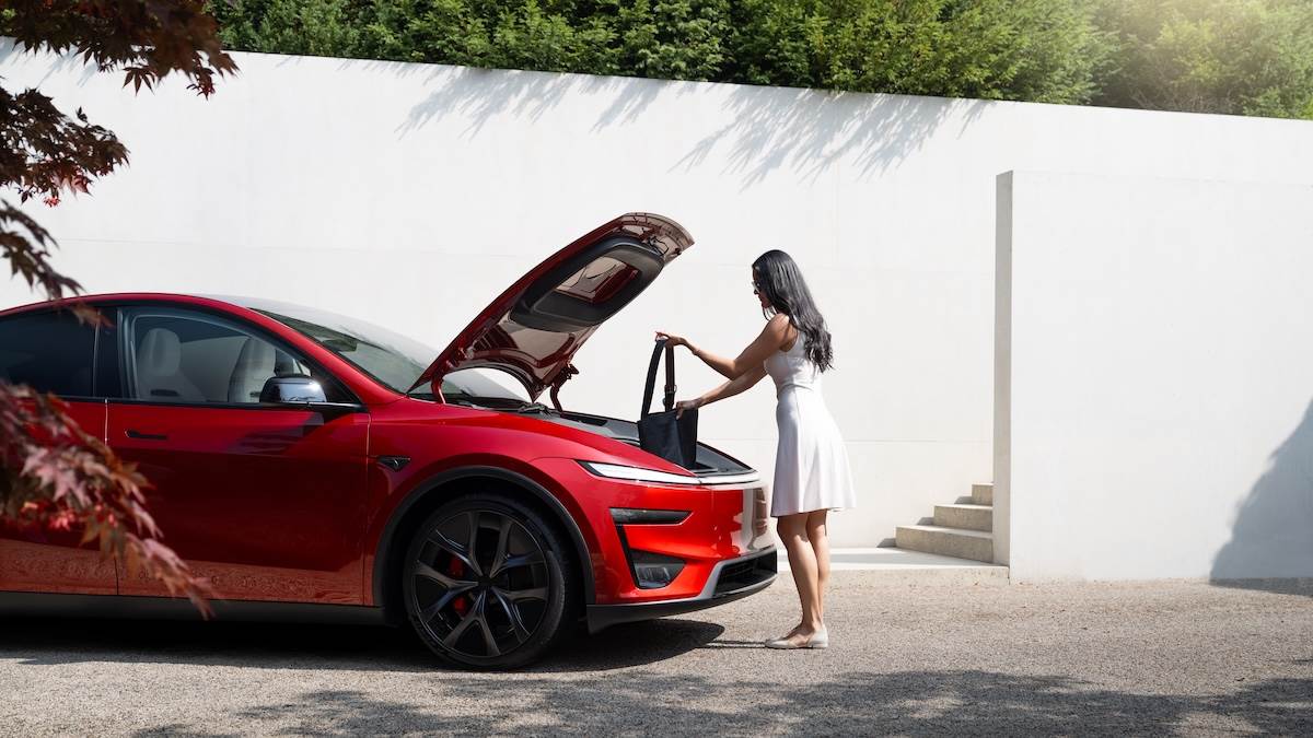 Model Y Performance具有250 km/h的最高時速，僅需3.5秒即可完成零百加速。（圖／Tesla提供）