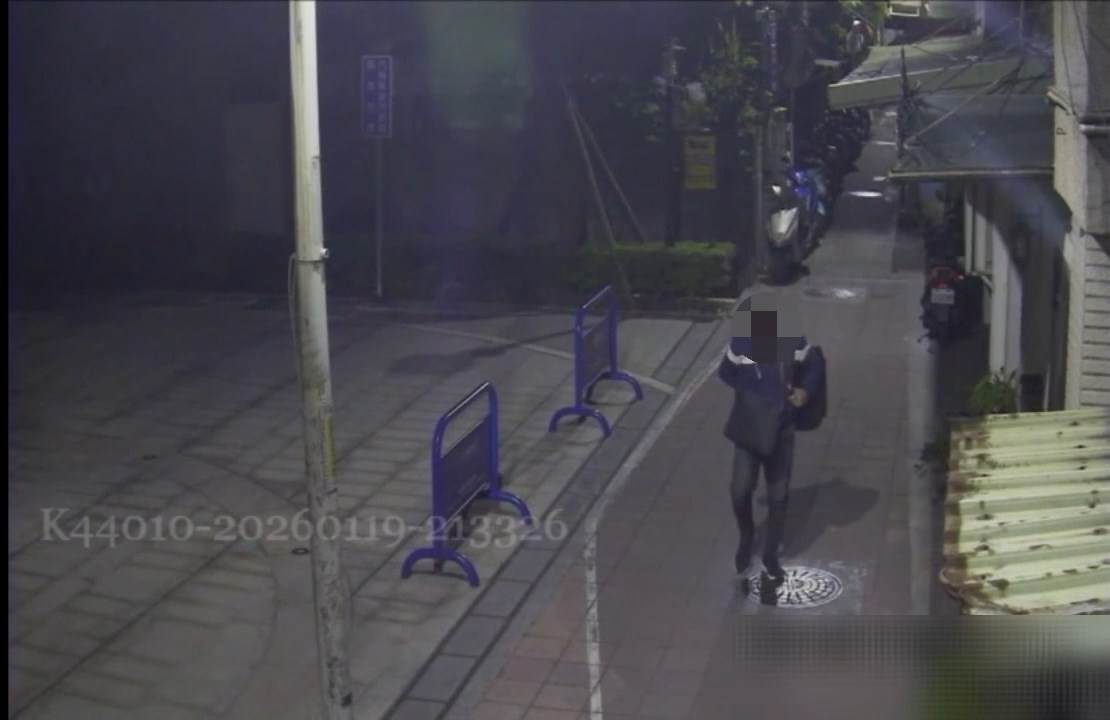 13505DC6145A7FCBF02AF88FE8BF228F34064A5D.mp4_snapshot_00.07.349