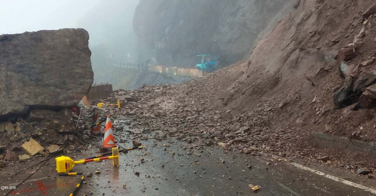 台7線坍方封閉搶修中 預計今下午2點搶通