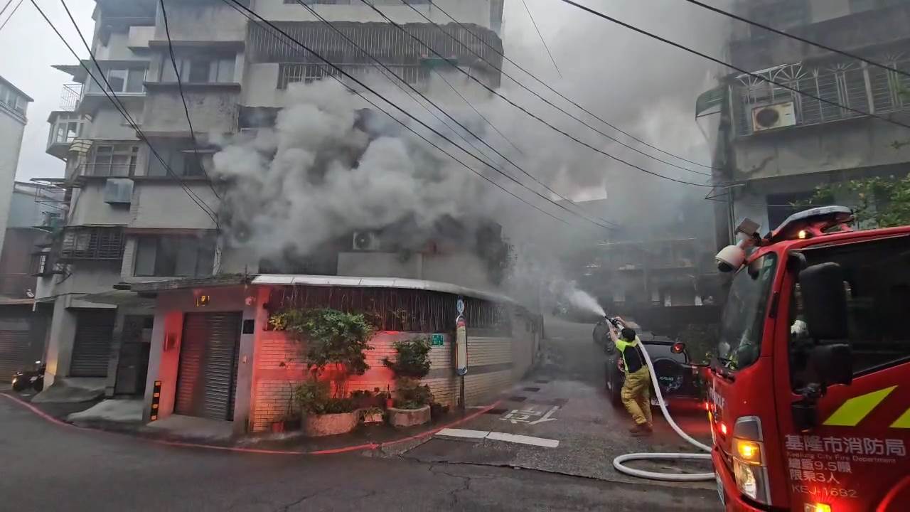 2b81a088-3cb8-42ea-ae76-f2958183fbfb.mp4_snapshot_00.07.662