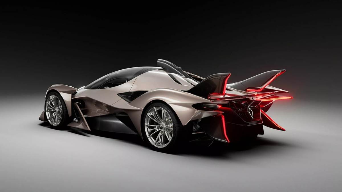 6.3升V12動力擁有800匹、78.1公斤米輸出,百公里加速僅需2.7秒就可以完成。(圖/Apollo提供)