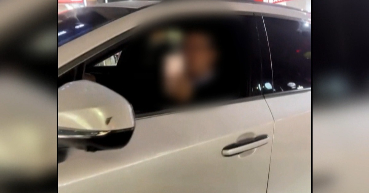 違停擋道爆口角 駕駛嗆：我是銀行VVIP客戶