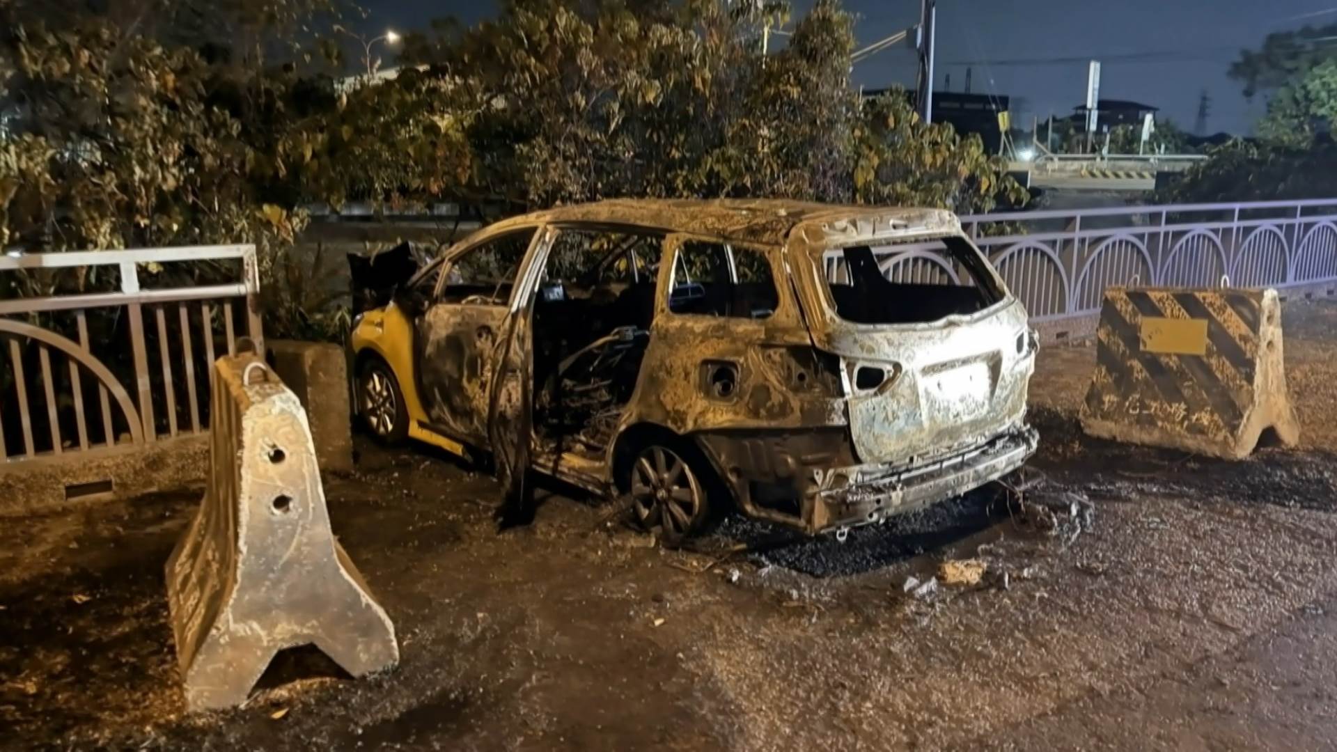 20260121-253-L1_計程車噴火1430.mxf_snapshot_01.17.280