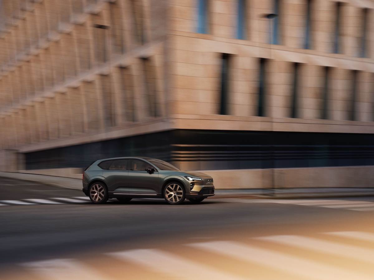 EX60 0-100 km/h加速最快僅需3.9秒。（圖／Volvo提供）