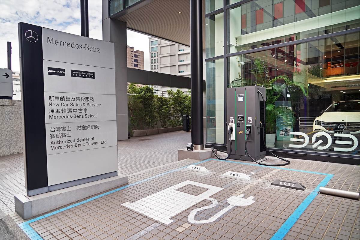 「U-POWER展間充電服務」可讓車主於賞車與交車等關鍵接觸場域，即可同步體驗U-POWER的操作流程與充電服務。（圖／U-POWER提供）