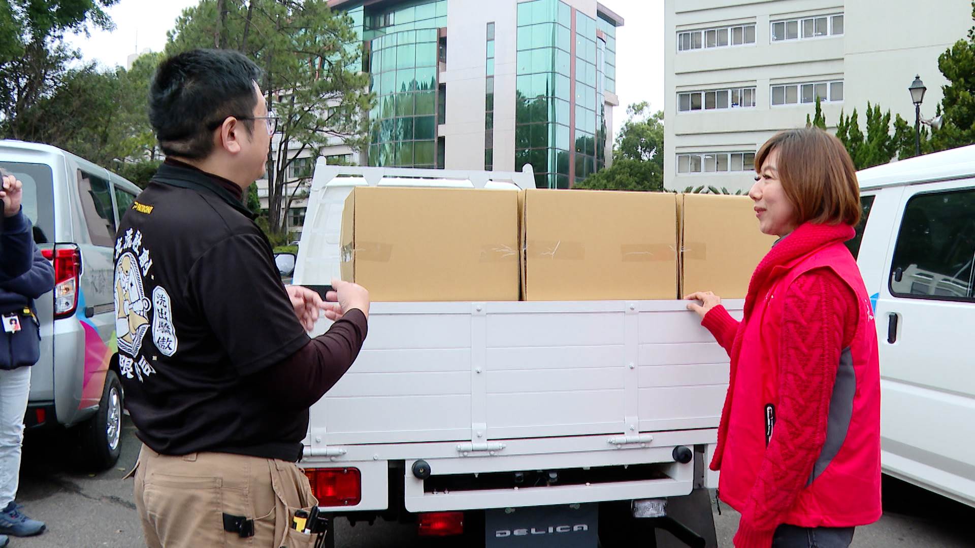 序列 18.00_01_27_17.Still013