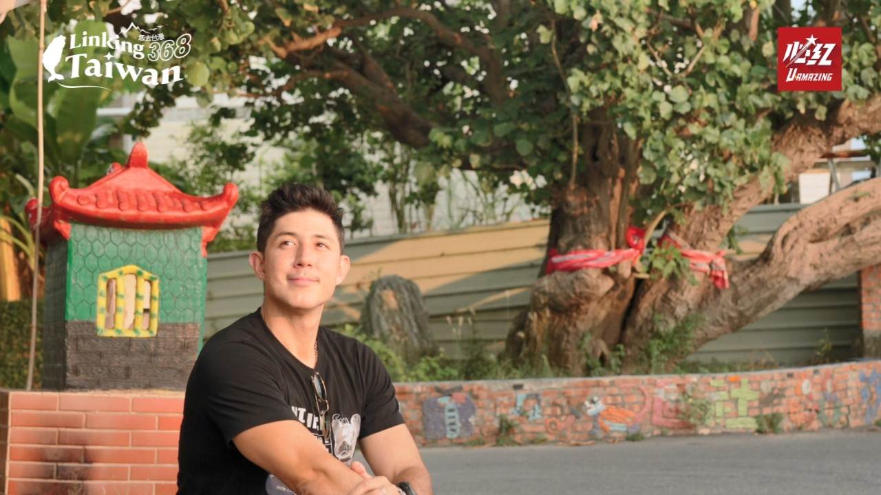 這對百年老樹被賦予「夫妻」的浪漫形象，不僅見證了地方歲月，更映照出人們對生活的想像。（圖／Linking 368 Taiwan 提供）