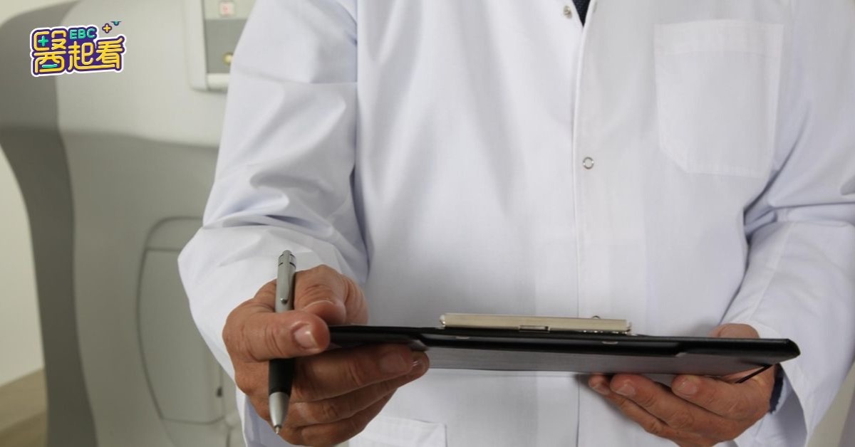 醫起看／開窗就沒事？醫師揭二手菸真相：通風也難消致癌風險