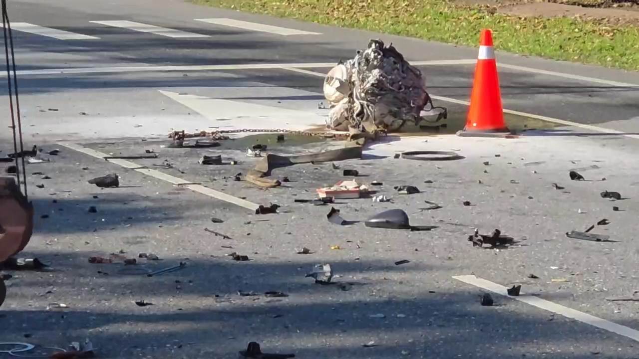 d45995ed-82a5-40b4-a1d1-84ce9d4d2099.mp4_snapshot_01.03.380