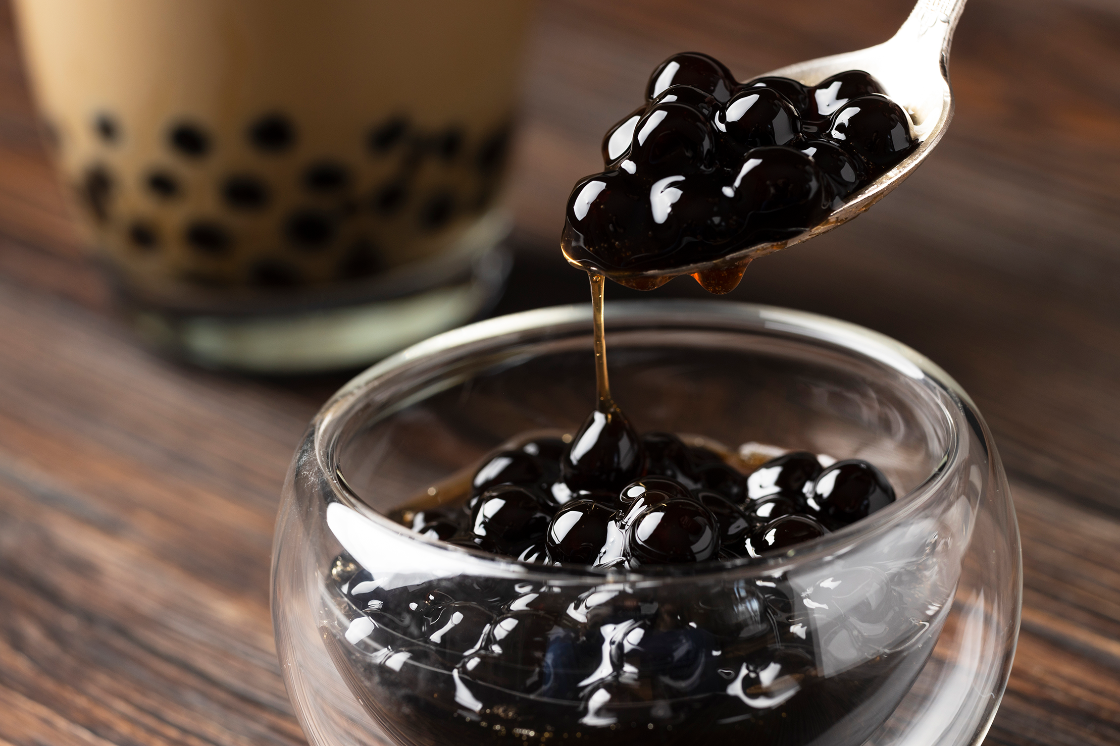 珍珠、芋圓等手搖經典配料,卻讓你掉進高澱粉陷阱。(圖/freepik)