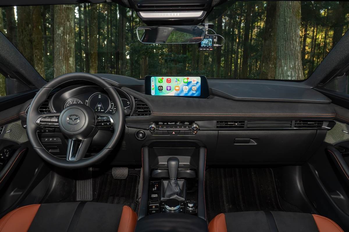 MAZDA3 20S Retro Sports Edition內裝以質感著稱。（圖／林昱丞攝影）