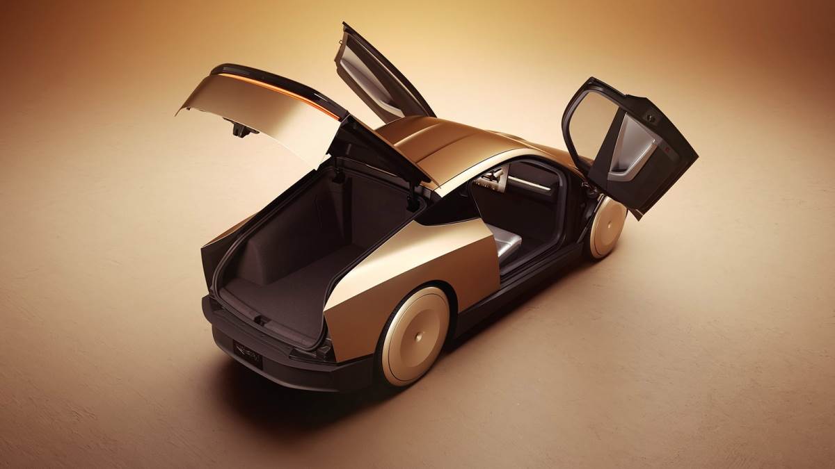 雖然現在宣布這輛車將會在三萬美元以內，但是根據特斯拉過往經常無法達成承諾的經驗來看，這個價格也只能當作參考用。（圖／特斯拉提供）