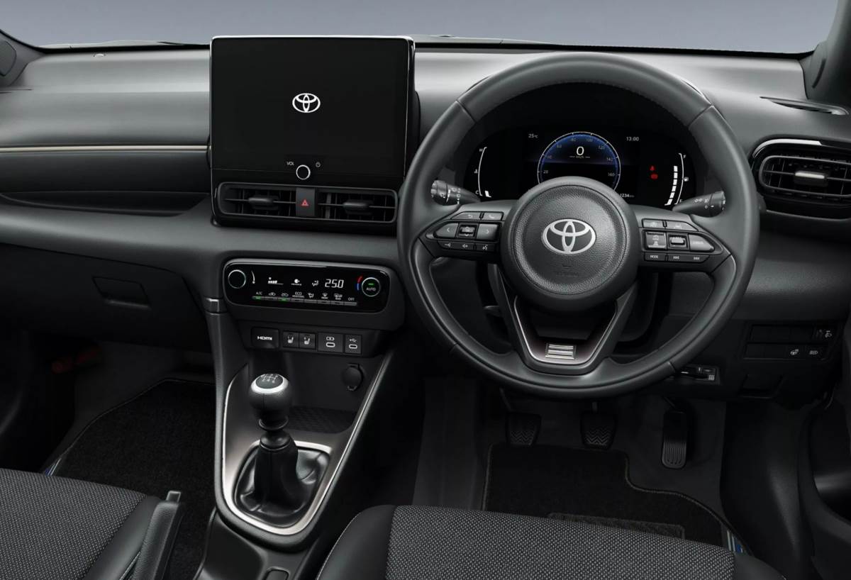 本次最大亮點是推出了Z Urbano特仕版,這輛車搭載了六速手排變速箱。(圖/豐田提供)