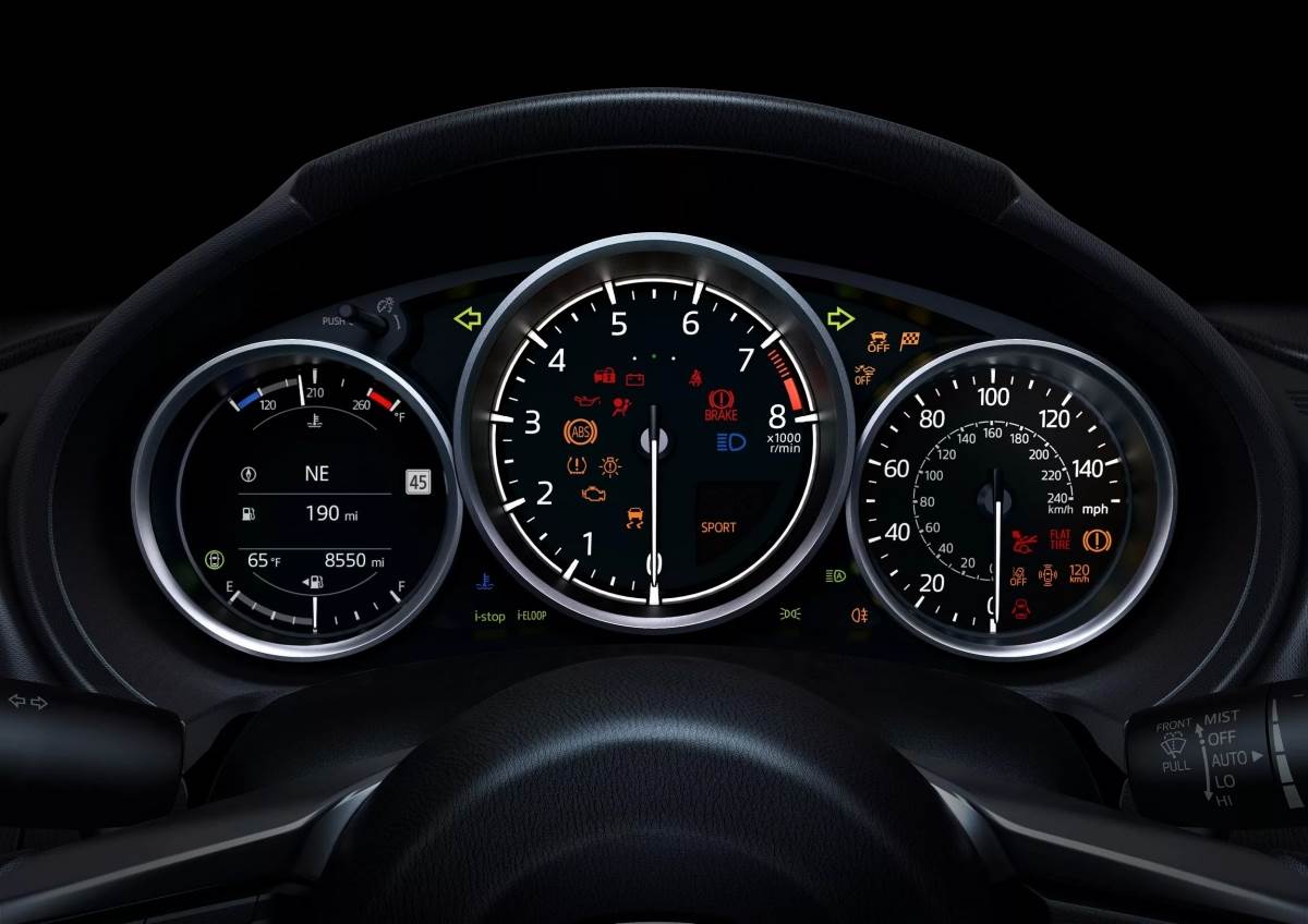 要等到下一代MX-5的出現恐要到2030年之後,屆時的車輛科技也許會與現今截然不同,MX-5的未來還很難說。(圖/馬自達提供)