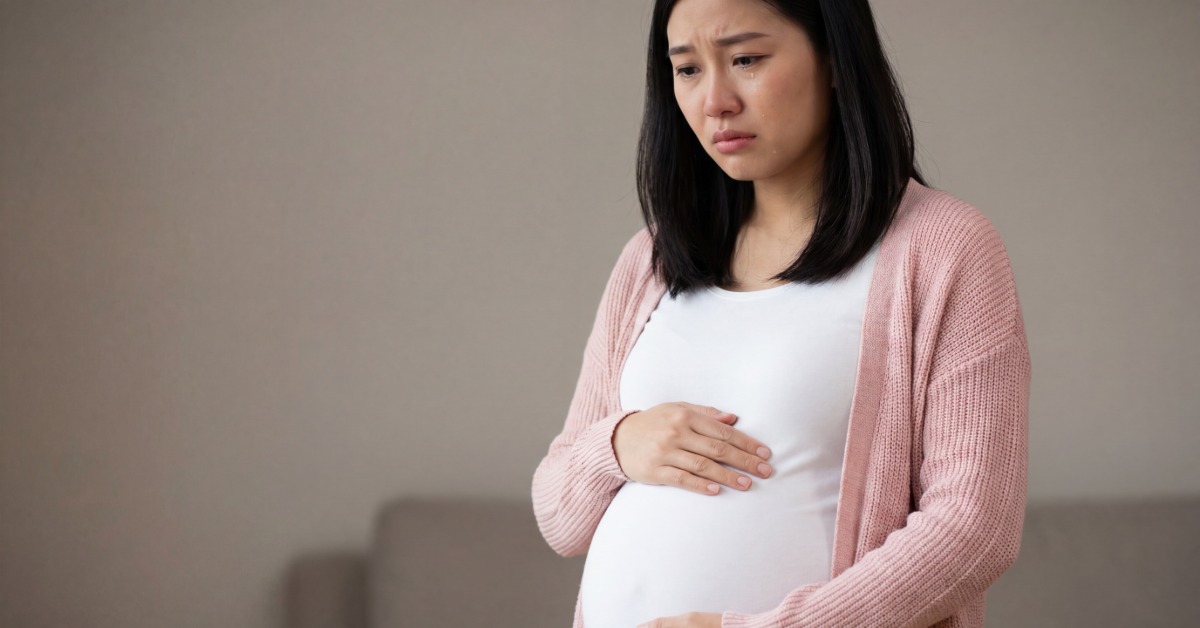 人夫和女同事開房喊「只有抱睡」 孕妻抓包崩潰了