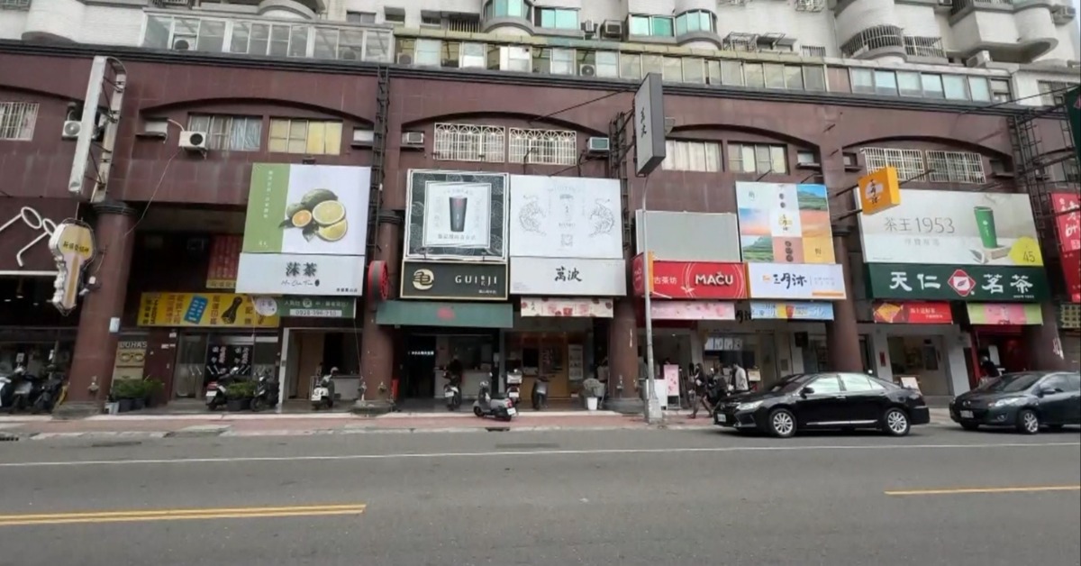 獨家/這麼愛喝!鳳山飲料一條街 7間連一排隨你挑