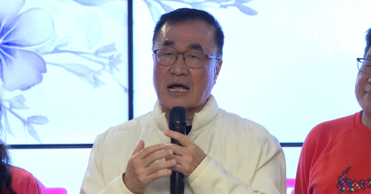 綠打李四川親弟爭議 藍:「烏賊戰」被選民唾棄