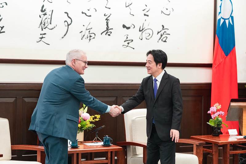 b71c12a6-2306-479b-b05e-c9d31640788e