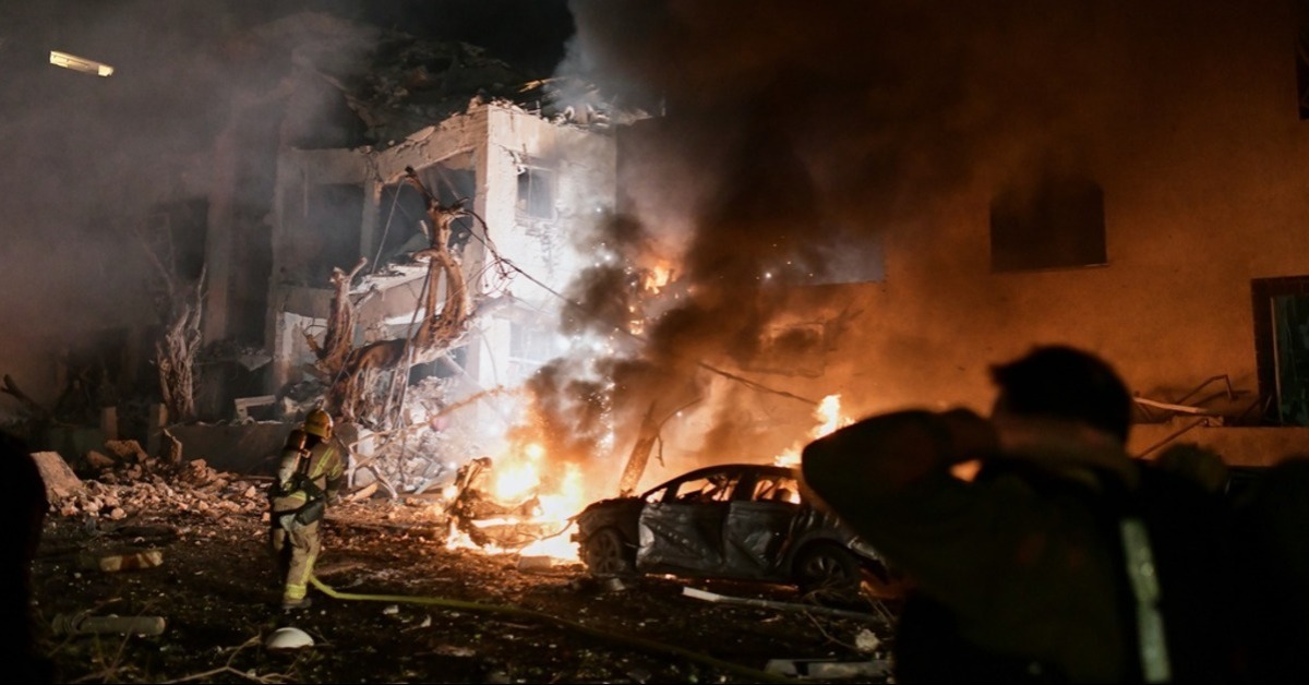 美以兩國聯手，對伊朗發動大規模軍事行動。（圖／美聯社）