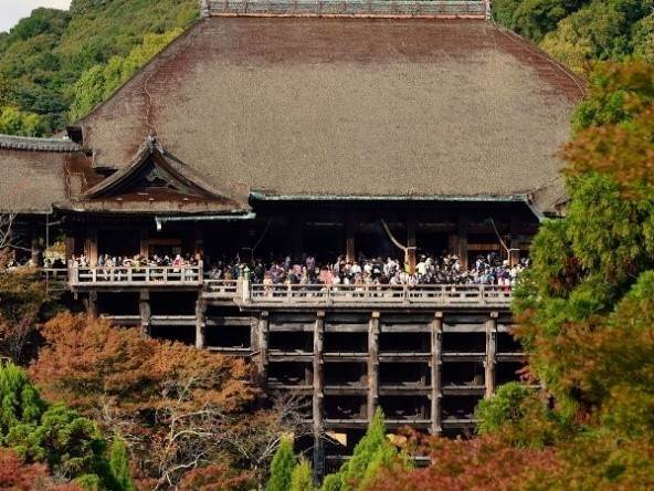 世界遺產清水寺,以千年木造建築工法展現京都歷史風華。(圖/找到了旅行社提供)