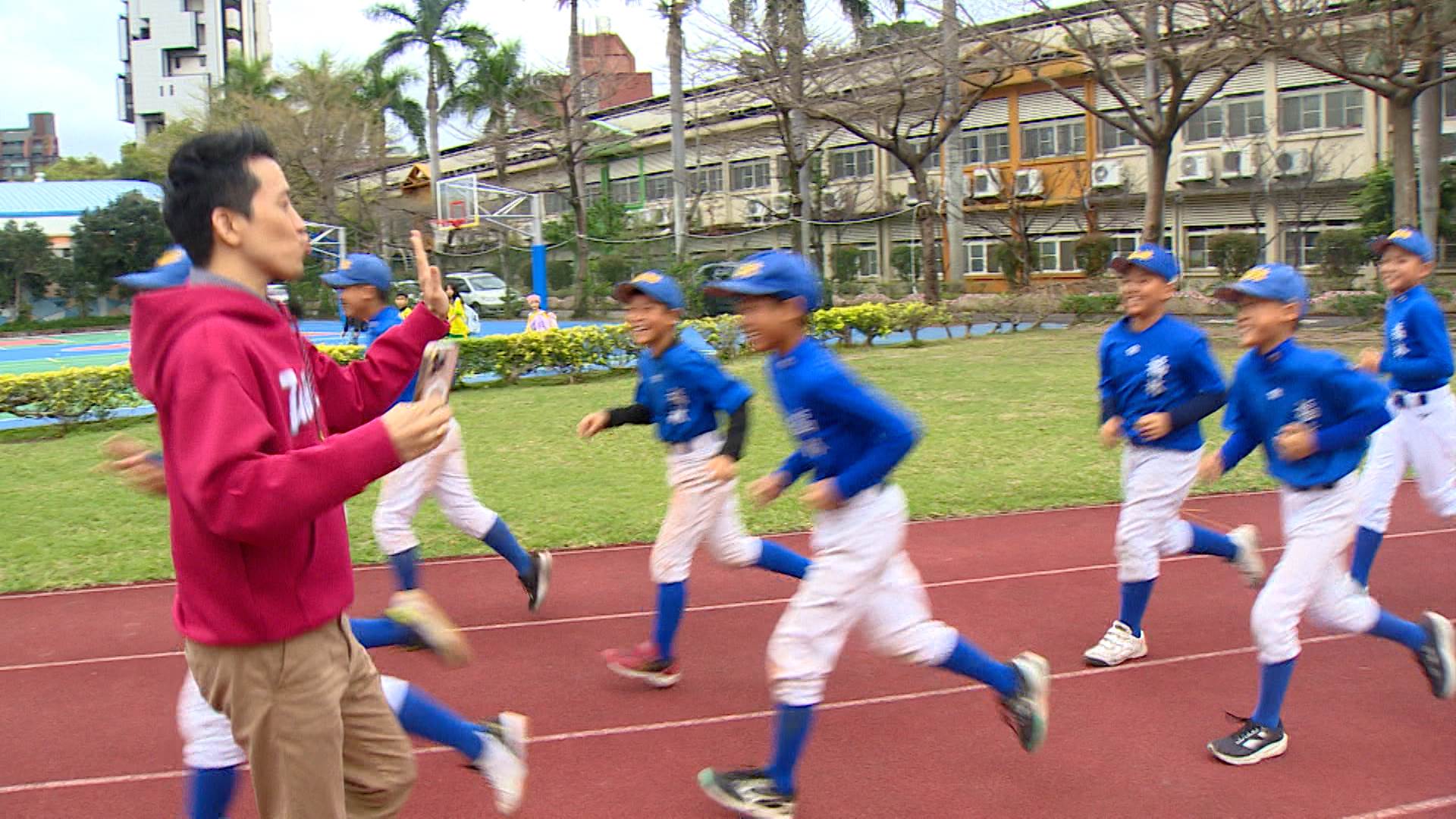 序列 18.00_00_39_27.Still010