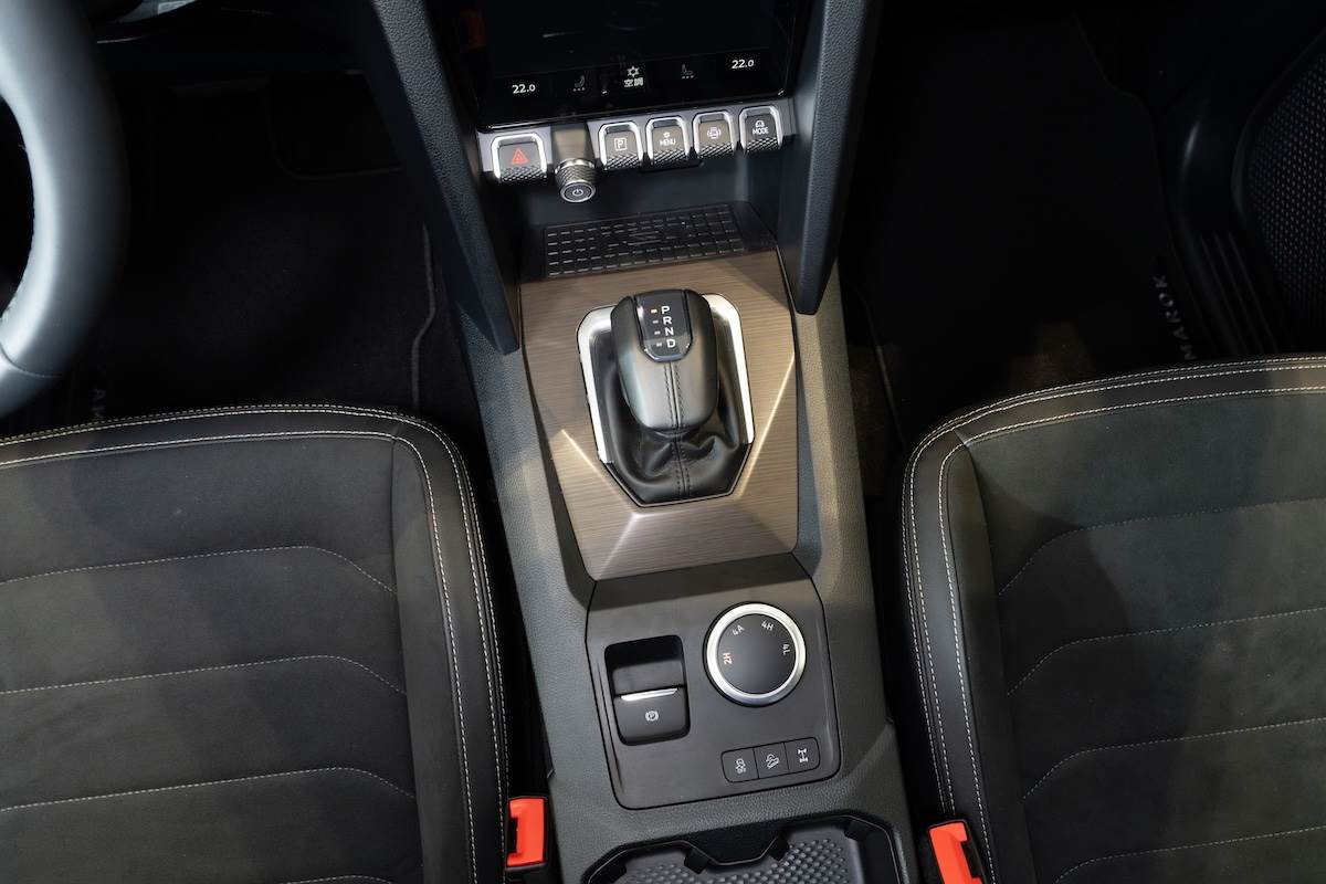 Amarok Style的4MOTION智慧四驅系統具備2H／4H／4L／4A 等四種驅動模式。（圖／台灣福斯商旅提供）