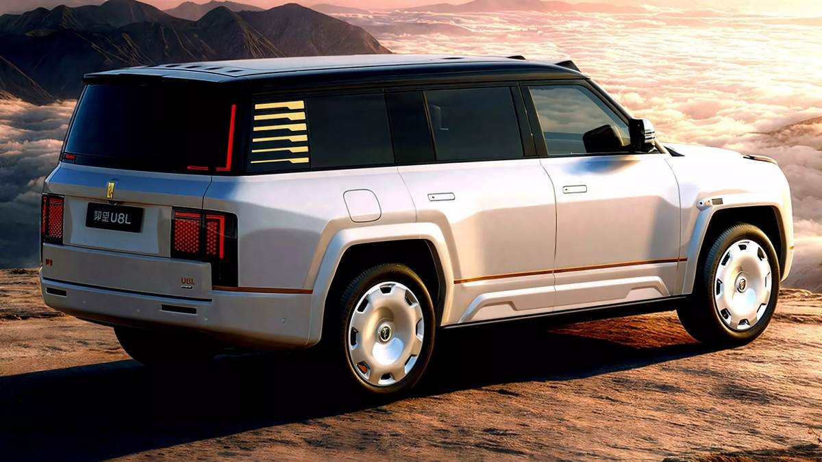 中國市場的失利與大環境政策及消費者心理的劇烈變化有關，而比亞迪的護城河漸漸縮小也是其中的原因之一。（圖／比亞迪提供）