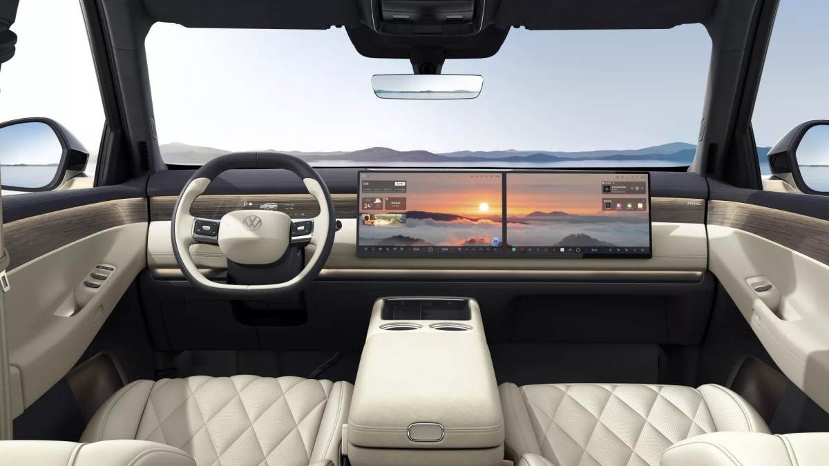 車內的數位氛圍相當強烈，超大螢幕成為焦點。（圖／福斯提供）