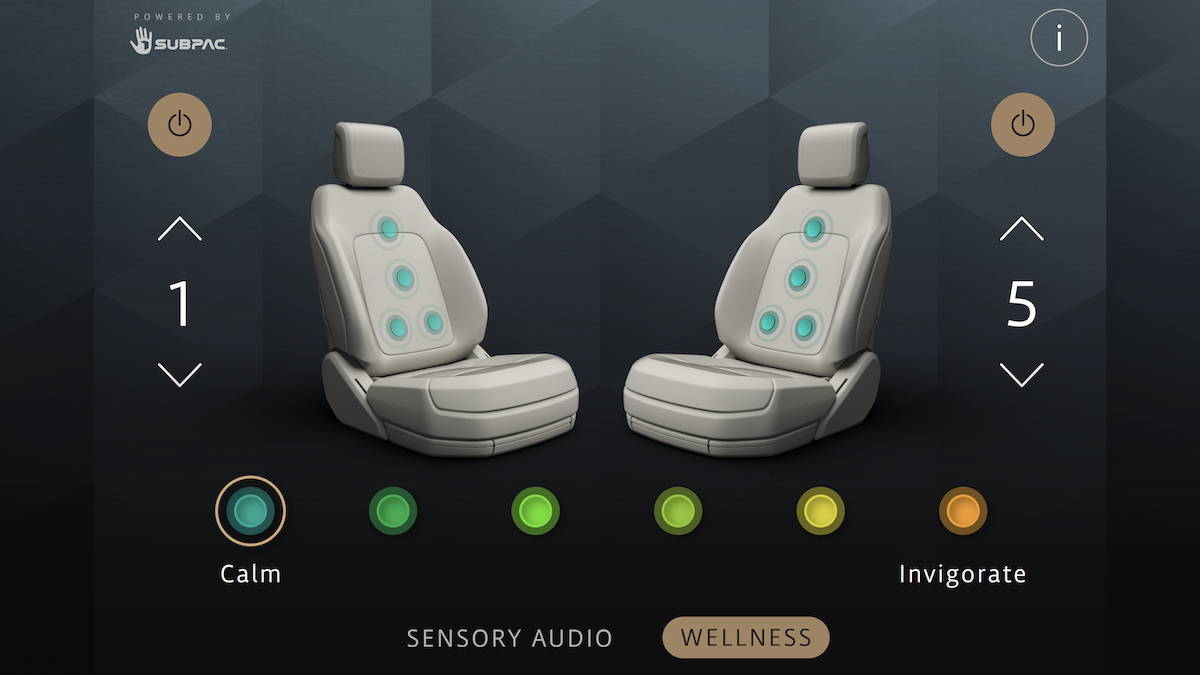 Range Rover SV首次導入的四座沉浸式體感座椅。（圖／JLR Taiwan提供）