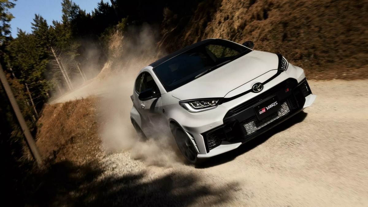 懸吊系統經過重新調整，讓車輛動態反應更加直接。（圖／豐田提供）