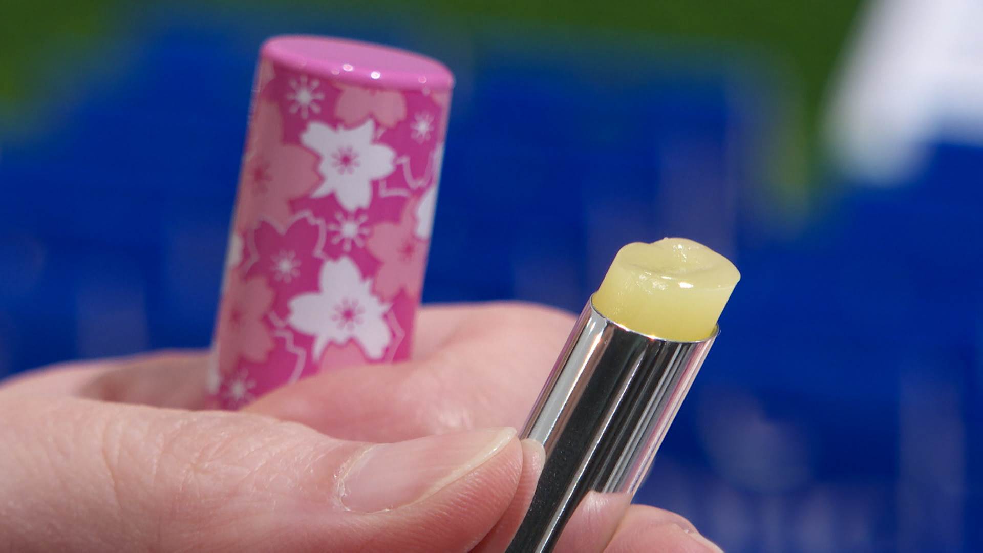 序列 18.00_00_33_10.Still011