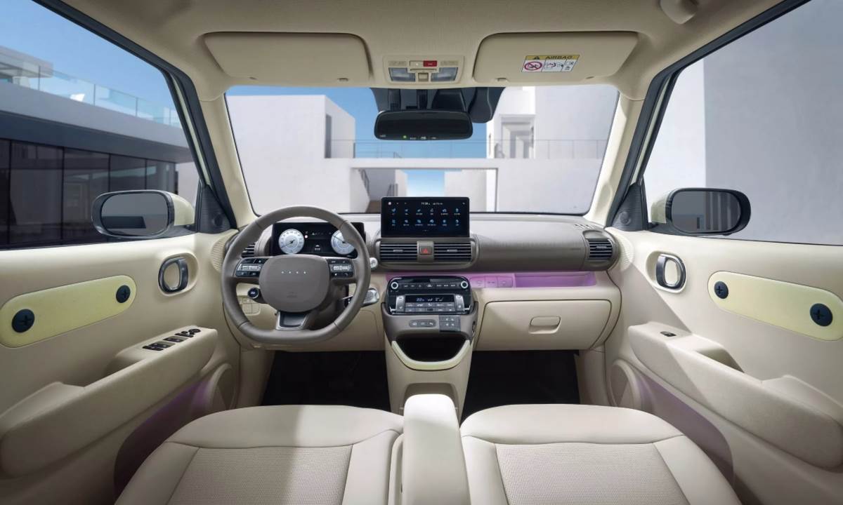 車內空間也是這樣車的一大重點，更好的材料搭配展現出小車難得一見的豪華感。（圖／現代提供）