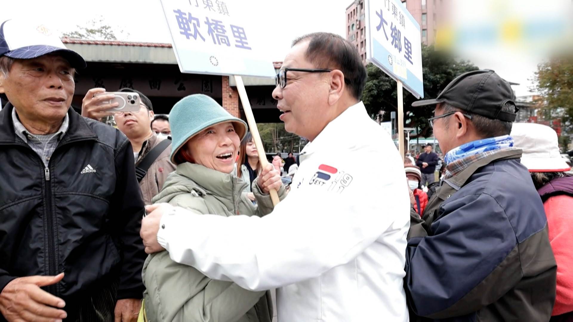 序列 18.00_03_21_06.Still010