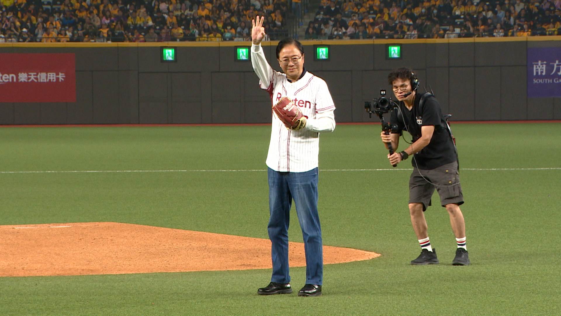 序列 18.00_00_03_05.Still012