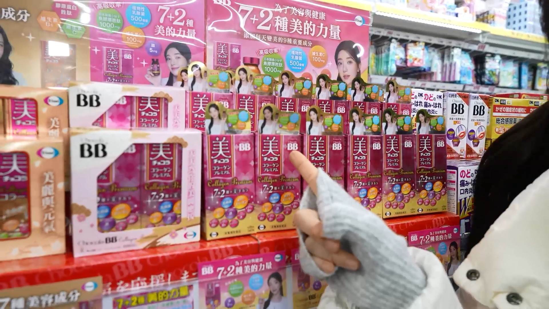 郭雪芙以實際行動與極佳的狀態，完美詮釋了品牌「應援你的美麗與元氣」的核心訴求。（圖／東森新聞）