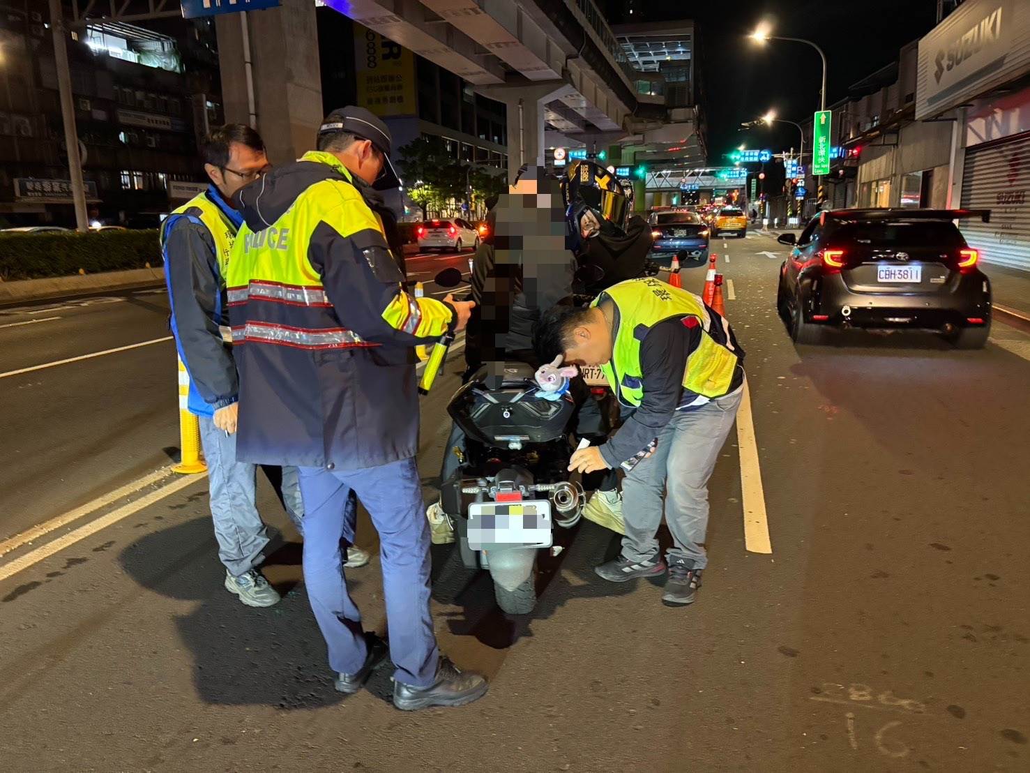 4E2EF09B-3BA7-4A4B-9B3C-B22C05A9FDF6