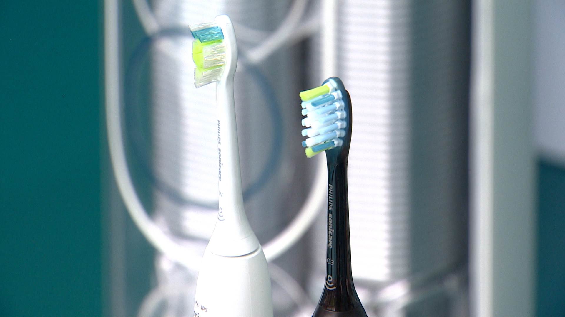 快閃店推廣口腔健康，提升民眾刷牙正確性。（圖／東森新聞）