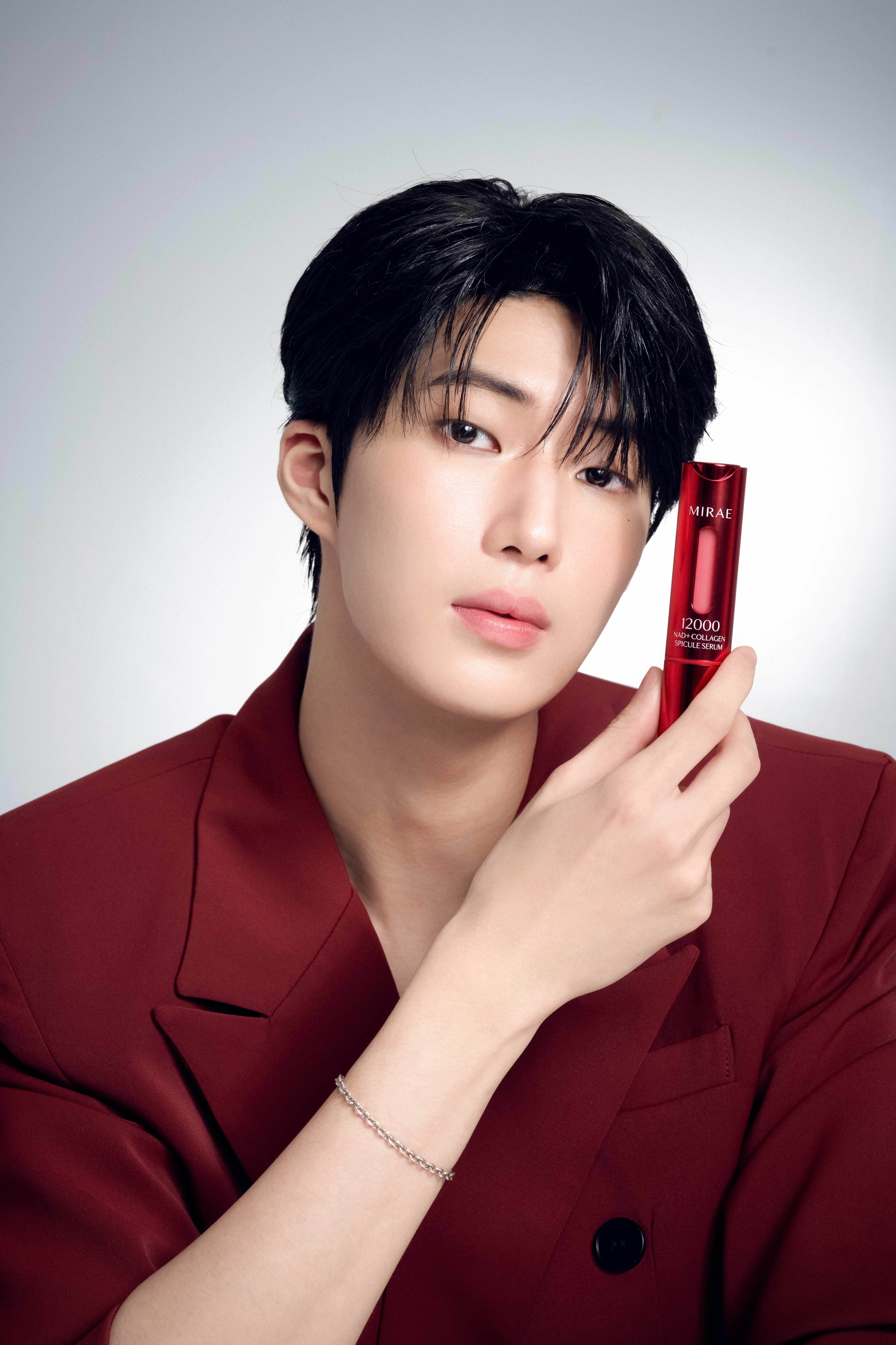 對金雲而言，最好的狀態無需等待，透過未來美速效保養，他在挑戰中時刻保持巔峰「未來，由我定義。」