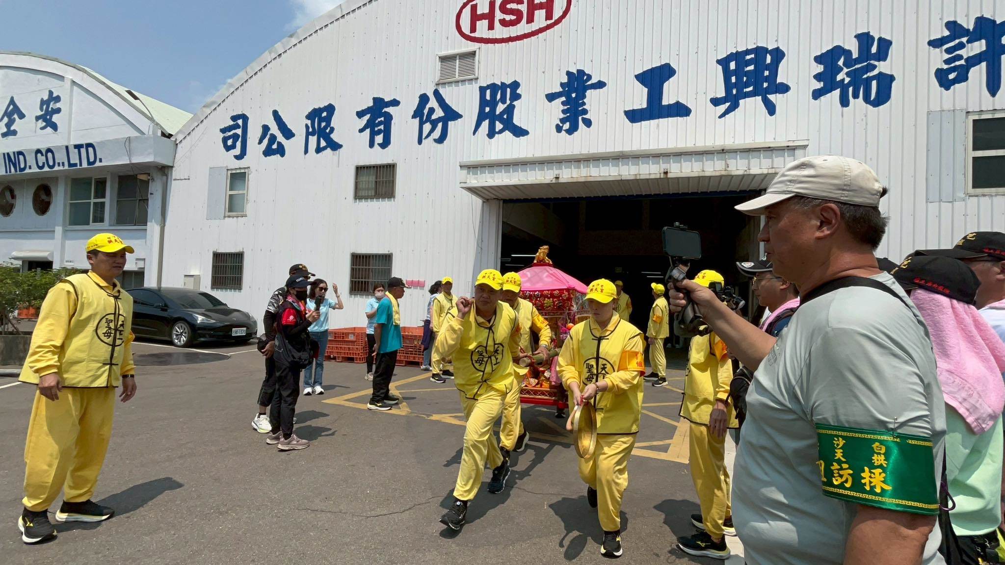 670299497_1256018626724739_4066994535324576755_n