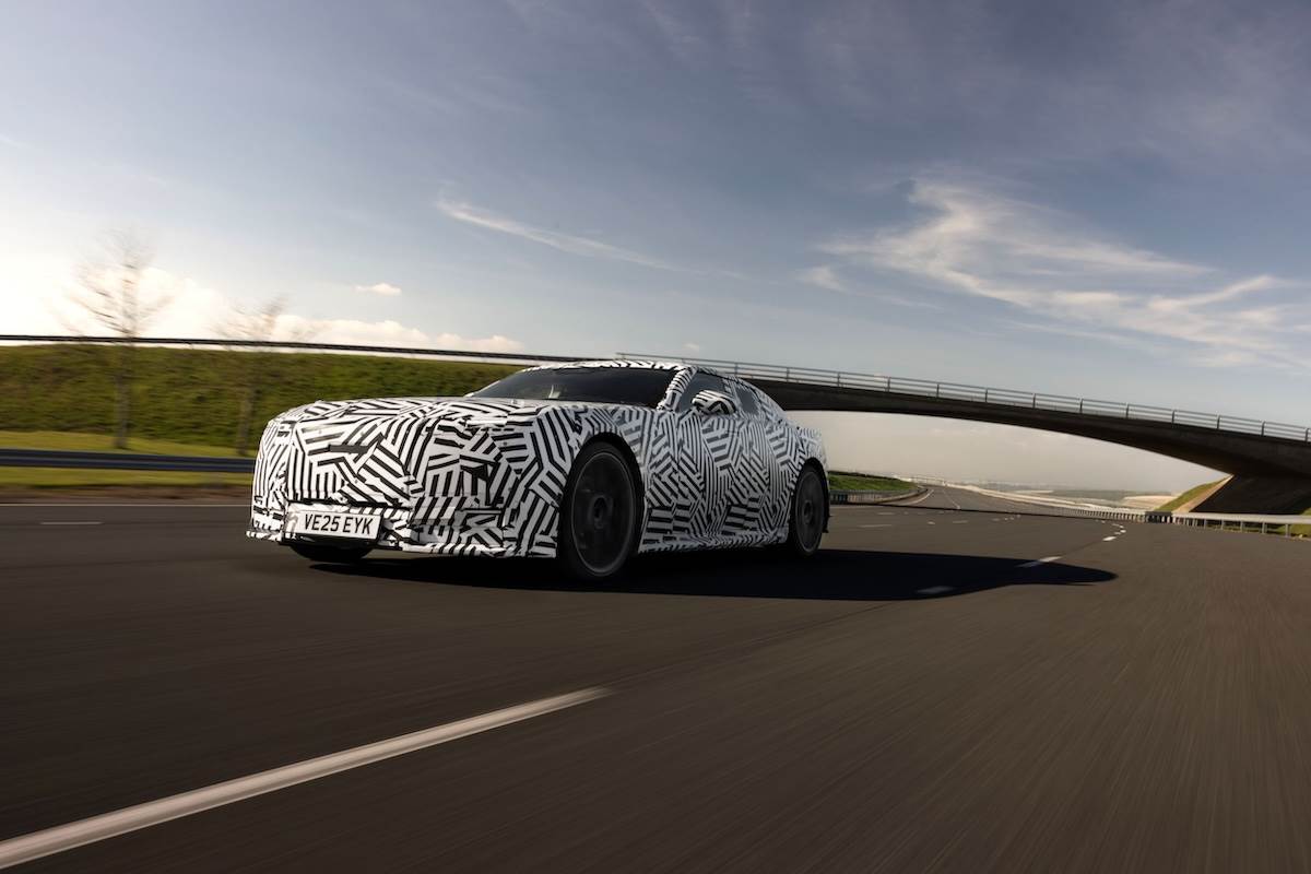 Jaguar全新純電四門GT高階車型搭載智慧扭力分配系統(Intelligent torque vectoring)與三具輸出電動馬達。(圖/JLR Taiwan提供)