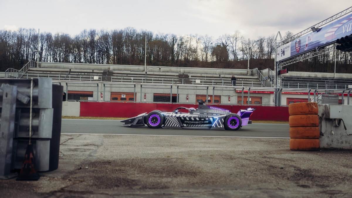 Porsche保時捷下季新賽車975 RSE。（圖／Porsche提供）