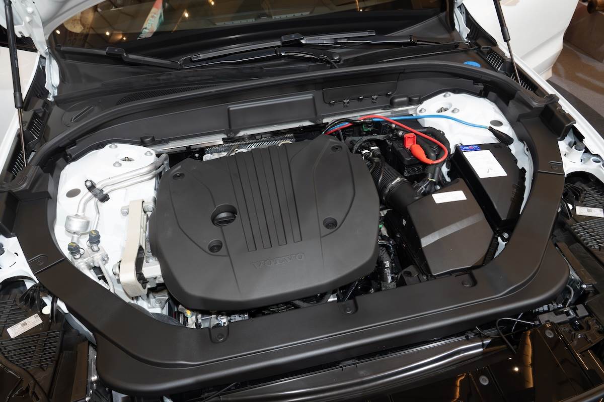 XC60 B5車型搭載48V Mild Hybrid輕油電系統，擁有250匹／36.8kgm的最大輸出。（圖／林昱丞攝影）