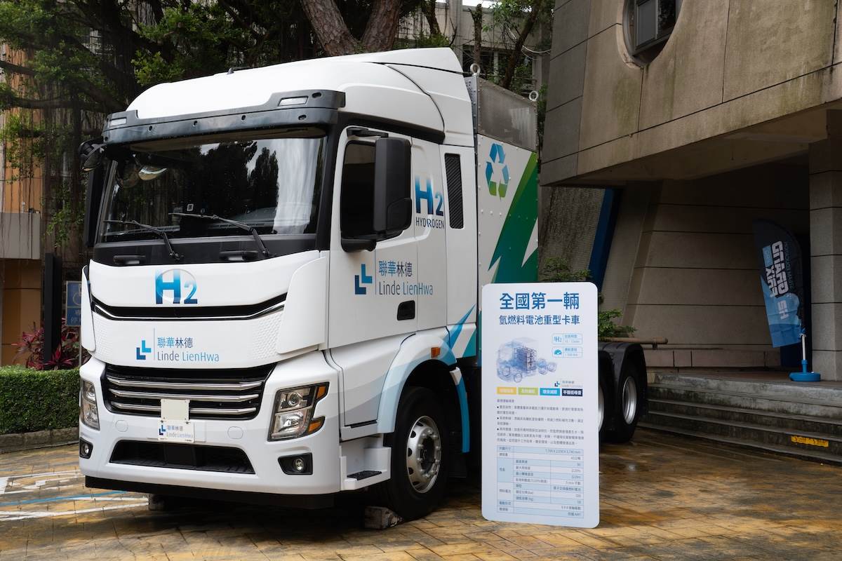 本屆賽事現場實體展示氫燃料電池重型卡車，讓氫能技術從校園教育延伸至實際產業應用場景。（圖／林昱丞攝影）