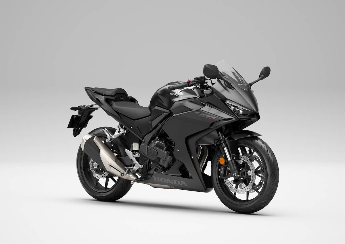 CBR500R E-Clutch黑色。（圖／Honda Taiwan提供）