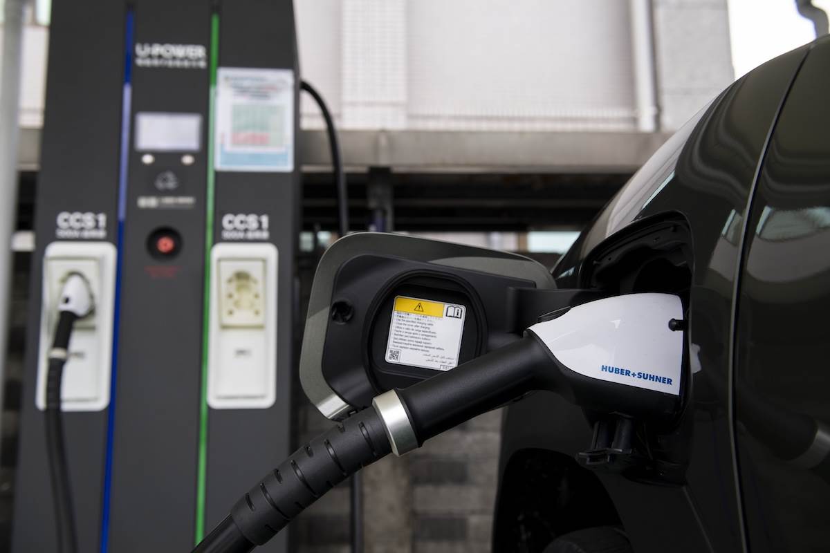 e VITARA搭載NMC三元鋰鎳鈷錳電池,容量為61kWh,續航里程為444公里(NEDC測試標準)。(圖/江岱柏攝影)