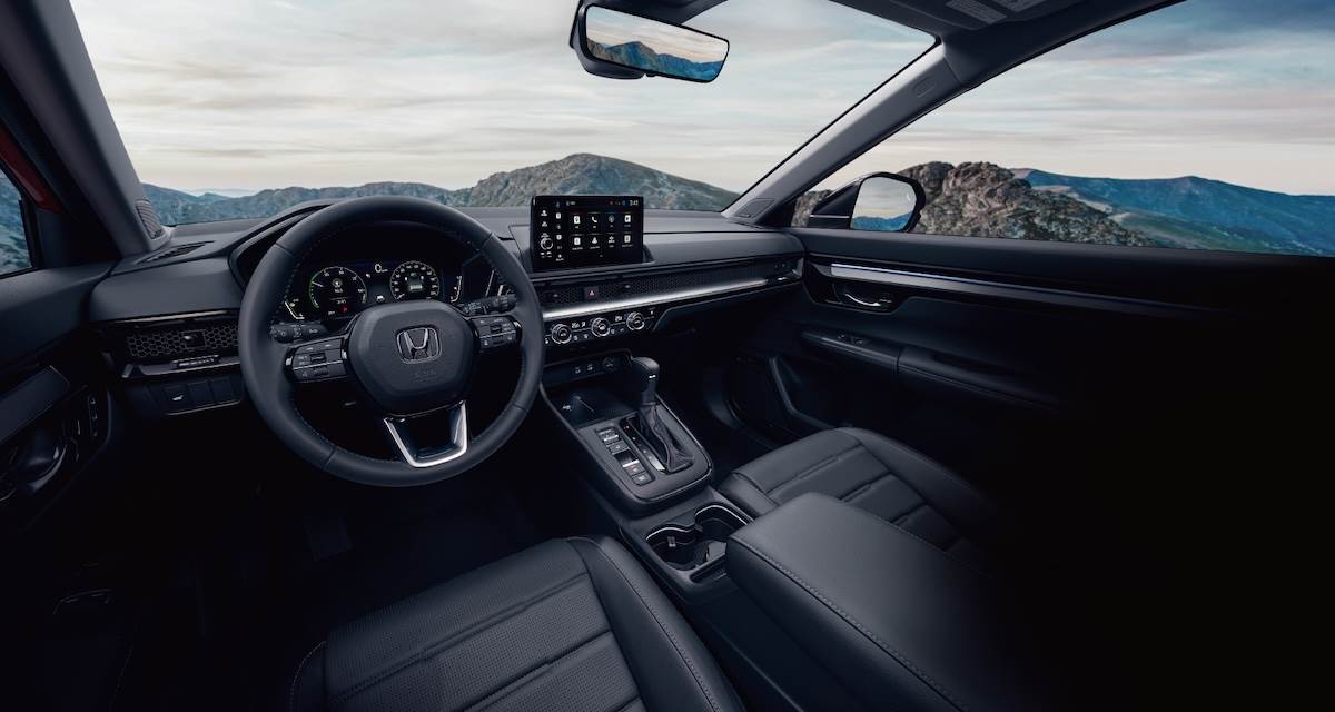 全車系標配先進智慧聯網功能、Apple CarPlay與Android Auto(支援有線及無線連接)。(圖/台灣本田提供)