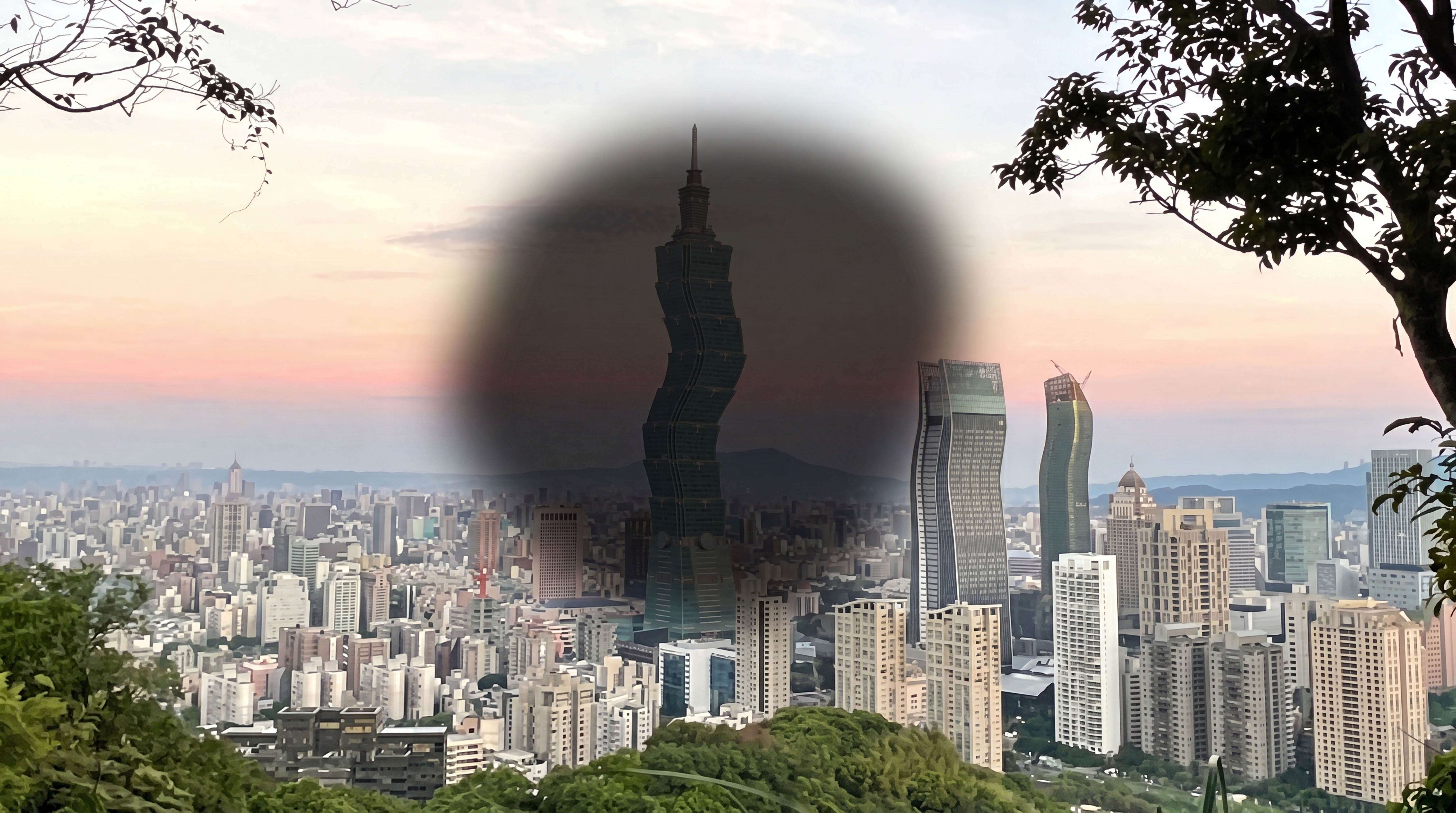 若患有黃斑部病變，眼前景物可能會出現扭曲、變形或有暗影。（圖／AI生成）