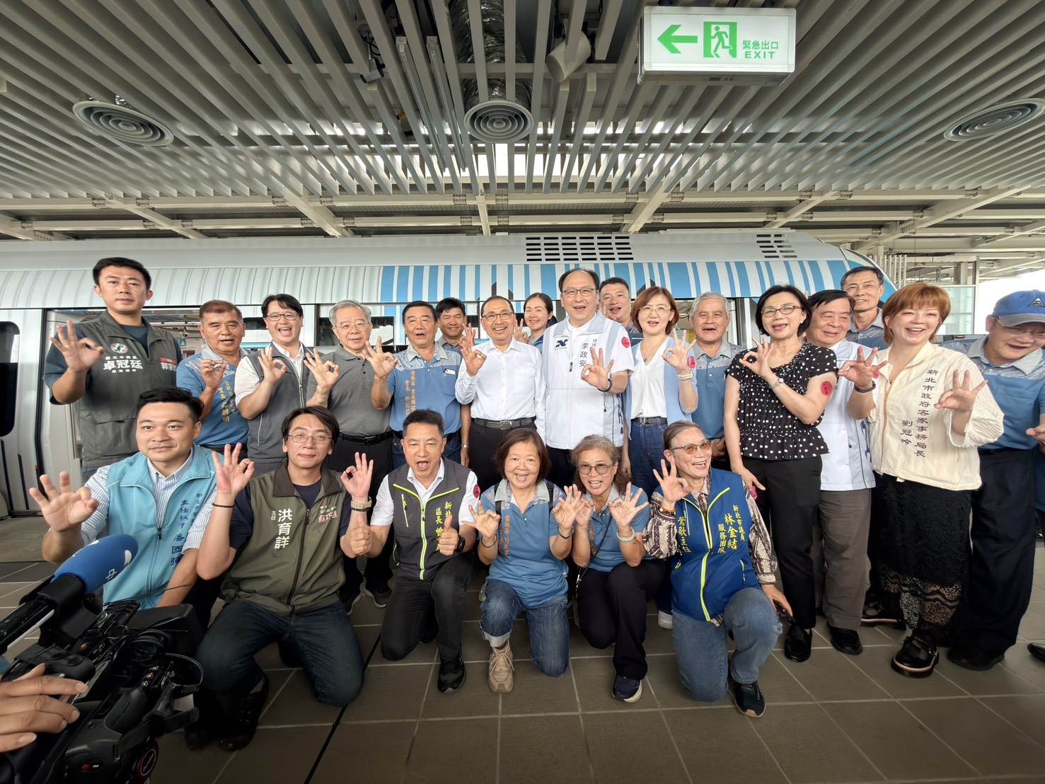 市長與出席貴賓大合影