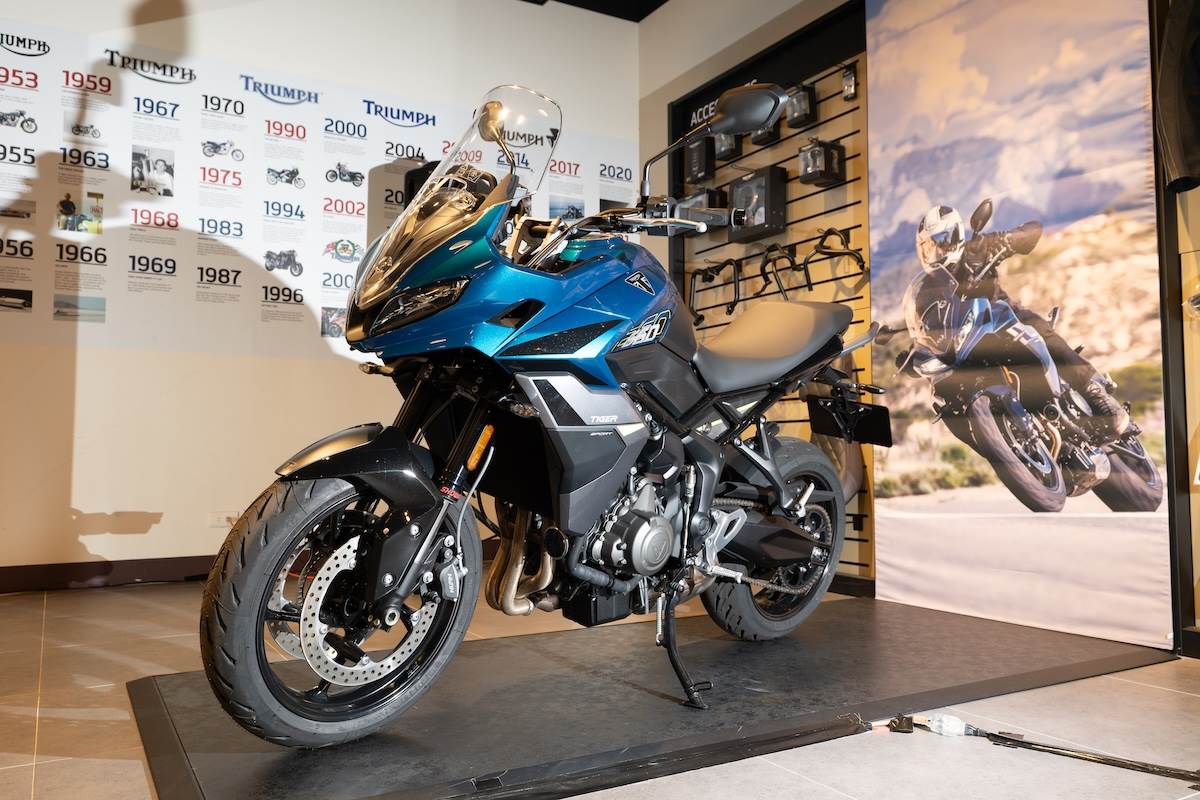全新Tiger Sport 660導入新車身外觀與車頭造型，水箱護罩及前端整流也經過重新設計。（圖／林昱丞攝影）