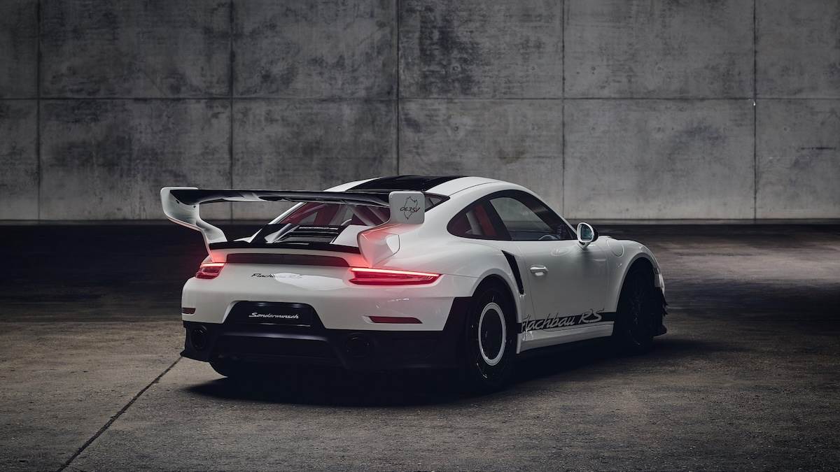 Flachbau RS是以配備Weissach Package的2018年式911 GT2 RS(991.2 世代)為基礎所打造而成。(圖/Porsche提供)